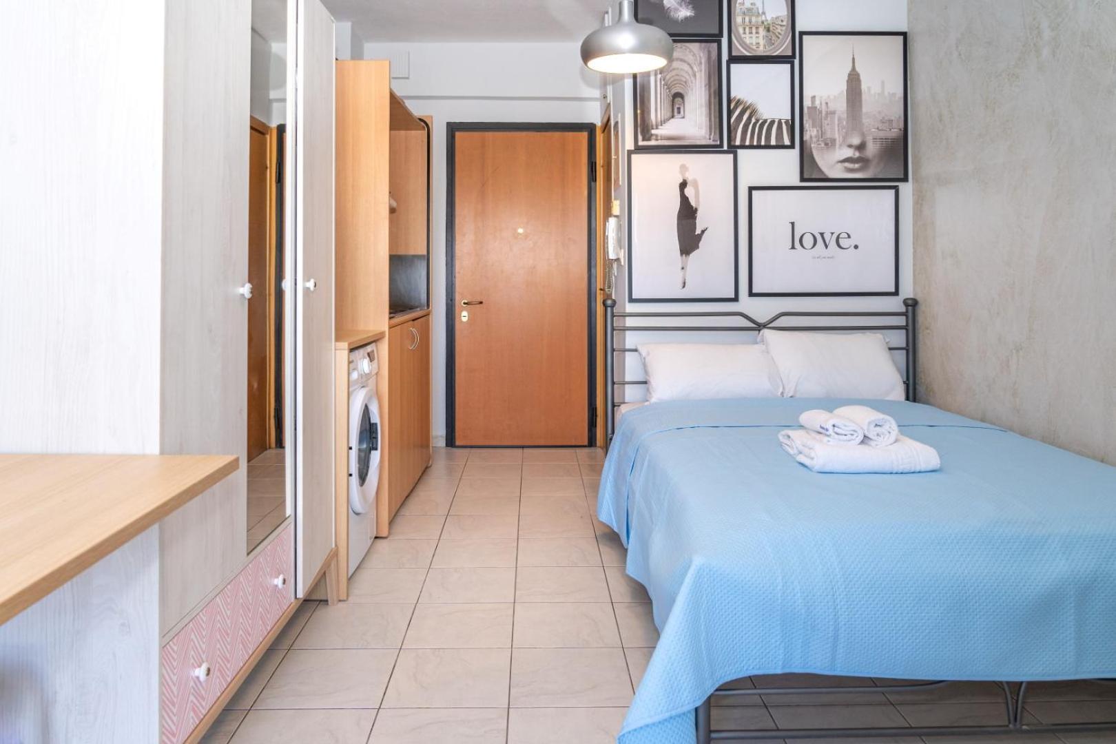 Kosmos Service Apartment Beautiful Studio 3 With Additional Cost Parking Szaloniki Kültér fotó