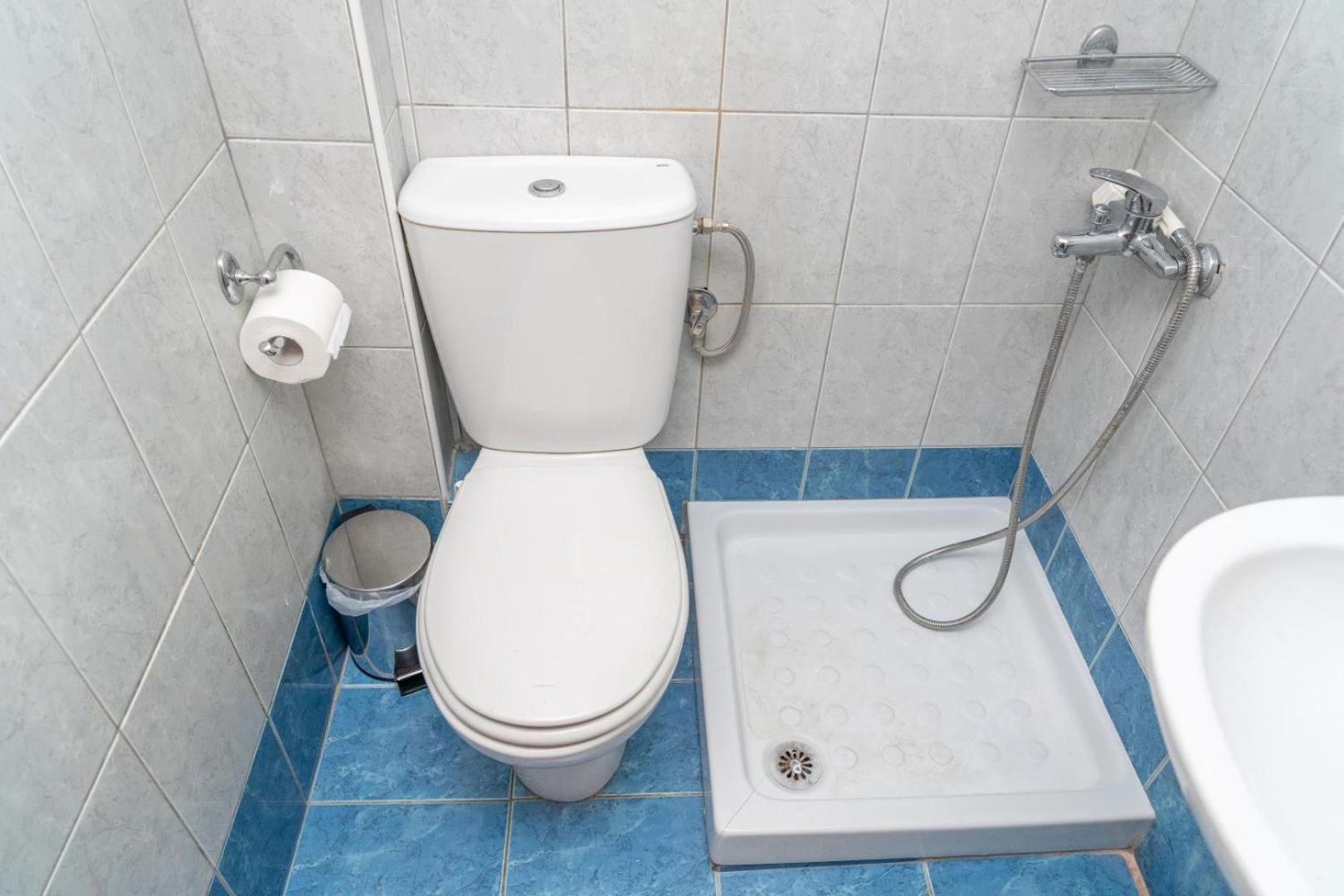 Kosmos Service Apartment Beautiful Studio 3 With Additional Cost Parking Szaloniki Kültér fotó