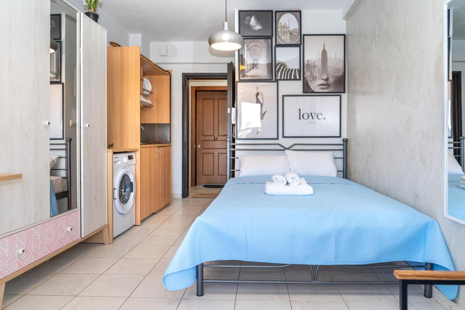 Kosmos Service Apartment Beautiful Studio 3 With Additional Cost Parking Szaloniki Kültér fotó
